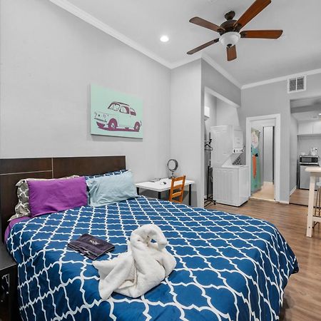Trendy Montrose 1Br Apartment Houston Bagian luar foto