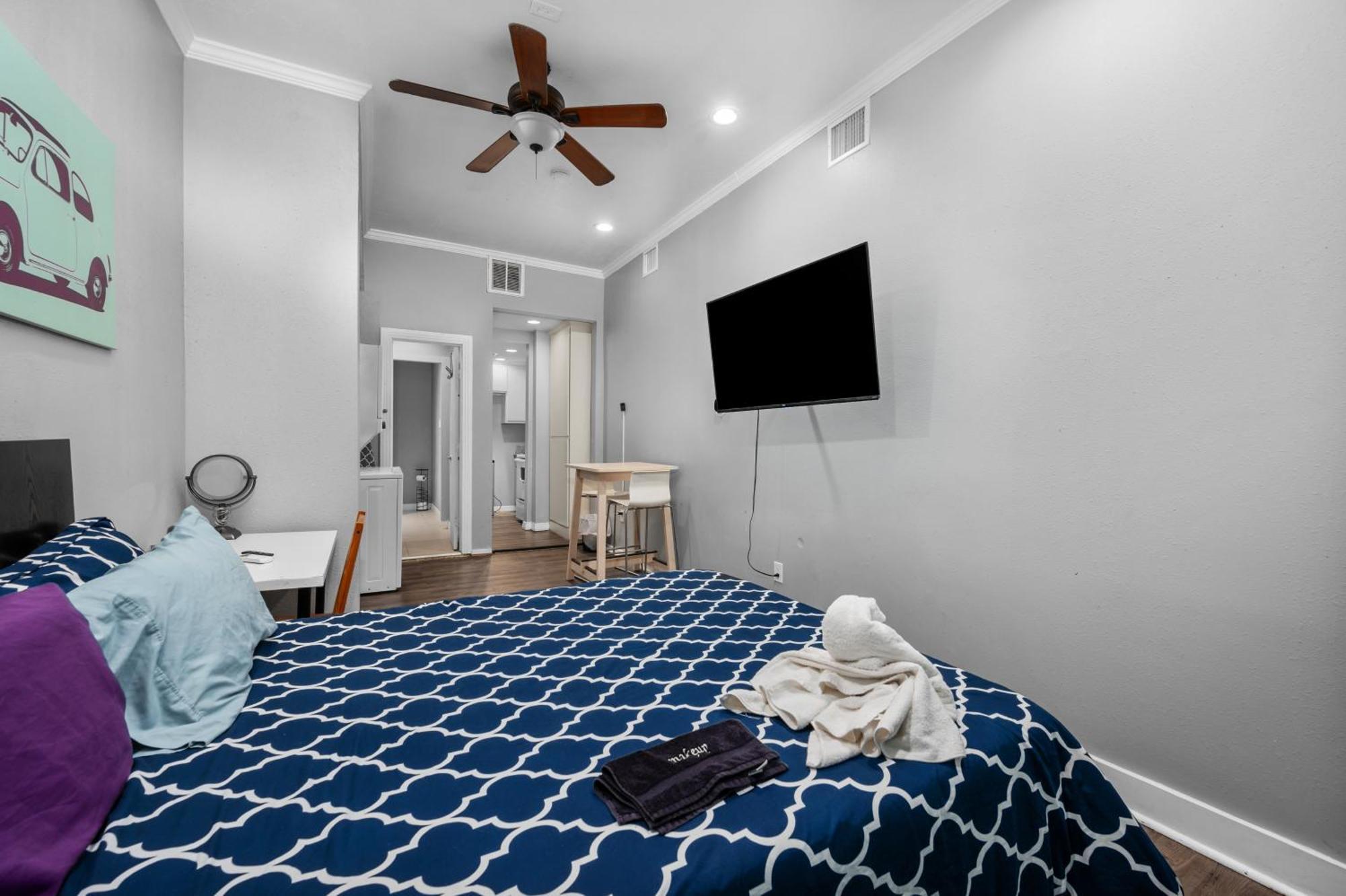 Trendy Montrose 1Br Apartment Houston Bagian luar foto